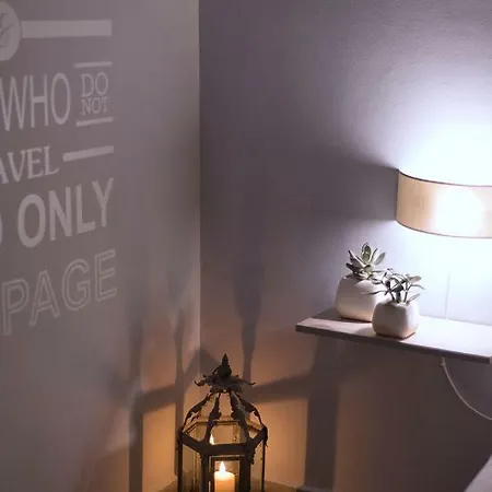Destinesia Luxury Apt With Balcony,2min From The Sea شقة