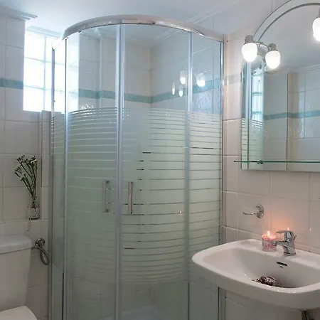 公寓 Destinesia Luxury Apt With Balcony,2min From The Sea *